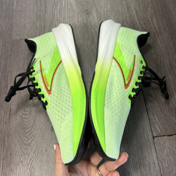 Size 9 - Brooks Hyperion Volt Green Running Shoe Men SAMPLE main image 4